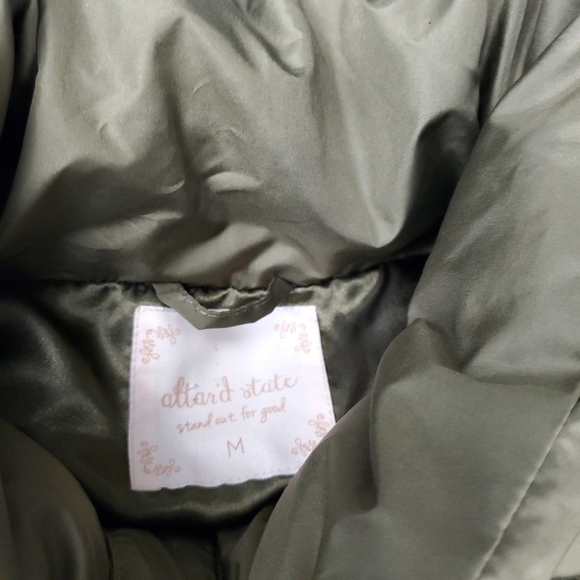 ALTAR'D STATE Green Puffer Coat Women's Sz Med - Picture 8 of 15